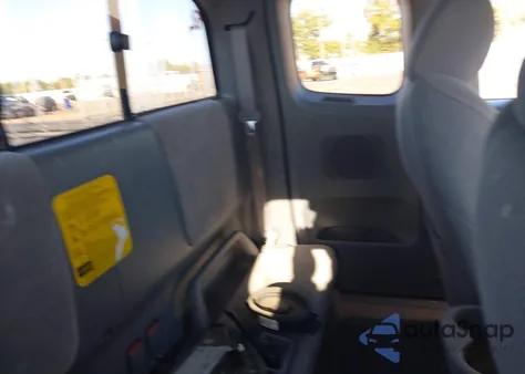 2007 Toyota Tacoma Prerunner V6 z USA, uszkodzony, nr VIN 5TETU62N57Z417797